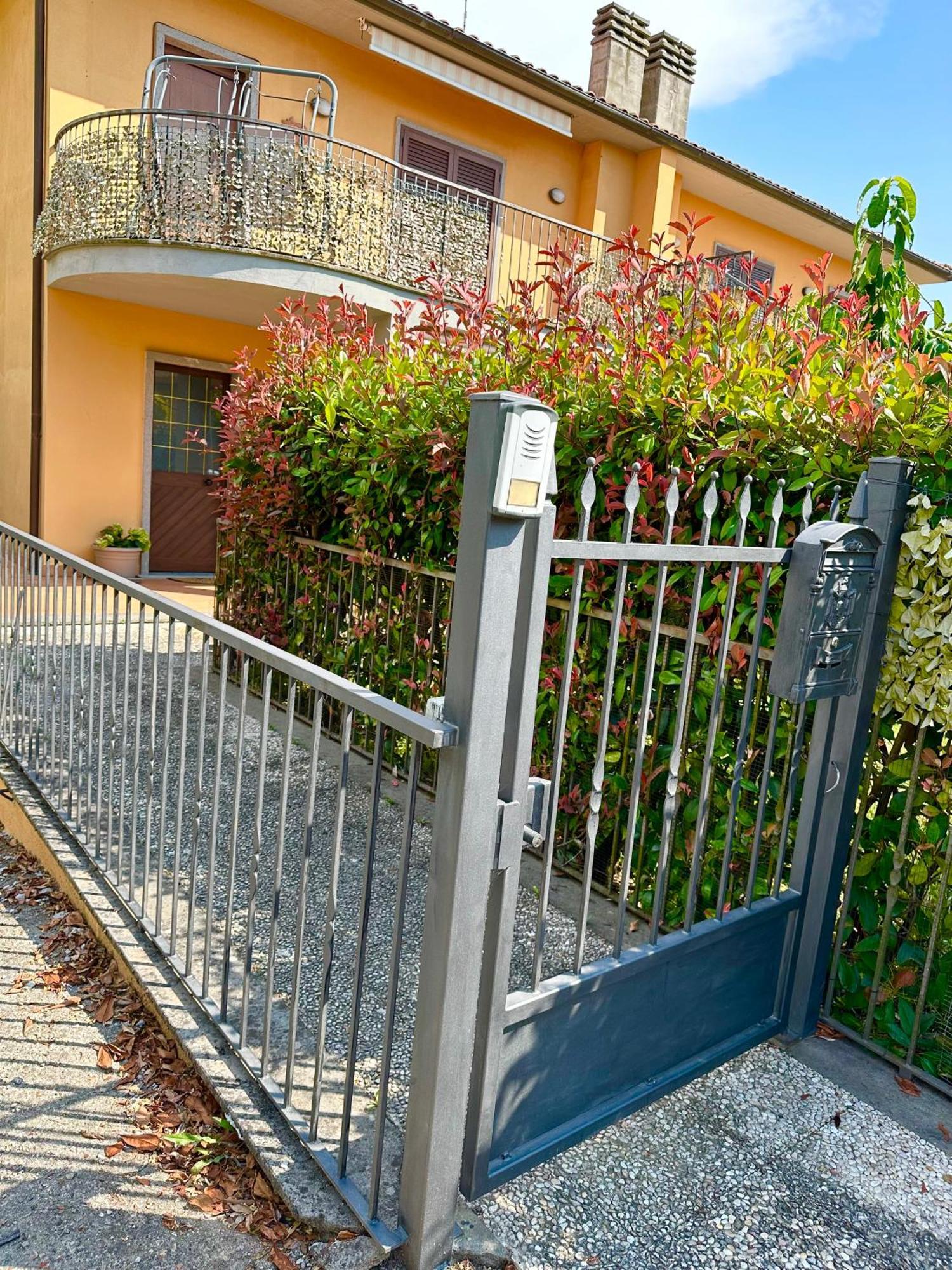 La Casa Di Maurizio Apartment Montefiascone Exterior photo